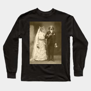 A marriage not made in heaven Long Sleeve T-Shirt